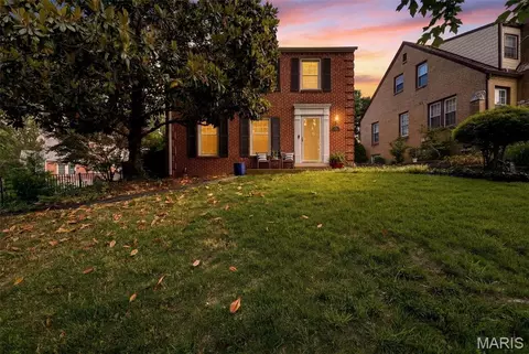 7371 Goff Ave, Richmond Heights, MO 63117