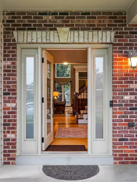 Entry Way - 652 Meramec View Dr, Eureka, MO 63025 photo 1 of 4