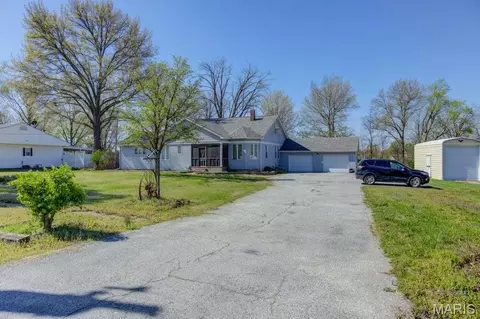 721 S Walker St, Montgomery City, MO 63361