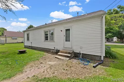 Exterior - 127 Heeb St, Chaffee, MO 63740 photo 6 of 8