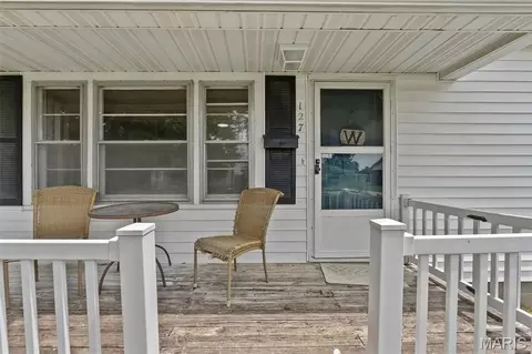 Exterior - 127 Heeb St, Chaffee, MO 63740 photo 2 of 8