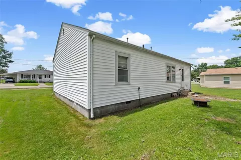 Exterior - 127 Heeb St, Chaffee, MO 63740 photo 4 of 8