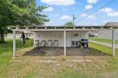 Exterior - 127 Heeb St, Chaffee, MO 63740 photo 7 of 8