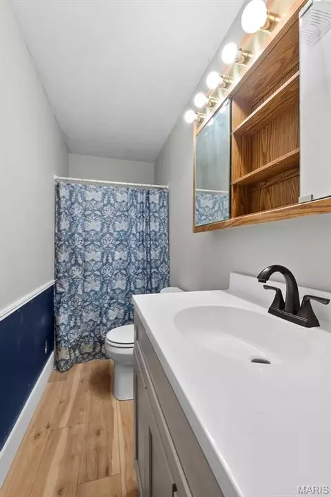 Bath - 127 Heeb St, Chaffee, MO 63740 photo 2 of 2