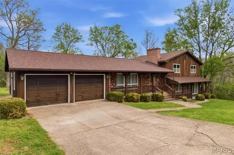 310 E South Oak Crest Dr, Houston, MO 65483