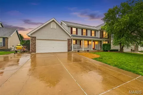 1010 Wake Ct, Wentzville, MO 63385