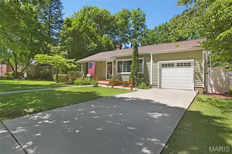 211 Banner St, Edwardsville, IL 62025