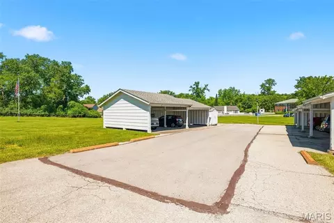 Exterior - 3129 Roger Williams Dr #A, Bridgeton, MO 63044 photo 6 of 9