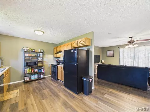 Kitchen - 15430 Top Dr, Saint Robert, MO 65584 photo 1 of 3