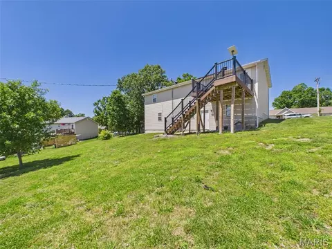 Exterior - 15430 Top Dr, Saint Robert, MO 65584 photo 2 of 2