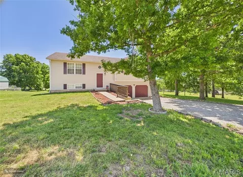 Exterior - 15430 Top Dr, Saint Robert, MO 65584 photo 1 of 4