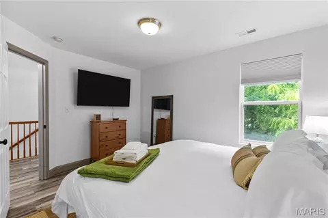 Bedroom - 526 Springhurst Pkwy, O'fallon, MO 63368 photo 6 of 7