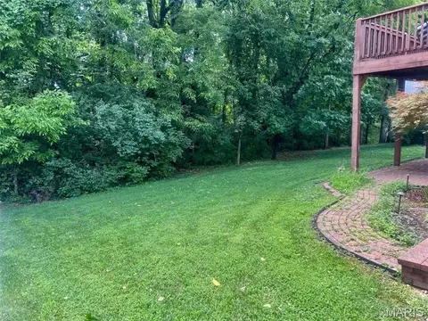 Exterior - 526 Springhurst Pkwy, O'fallon, MO 63368 photo 4 of 4