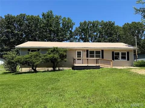 16835 Lakewood Dr, Newburg, MO 65550