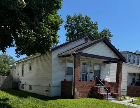 1039 Wall St, Saint Louis, MO 63147