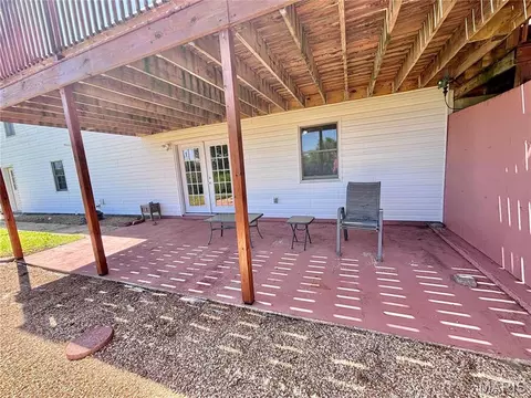 Exterior - 10901 State Route Bb, Rolla, MO 65401 photo 5 of 9
