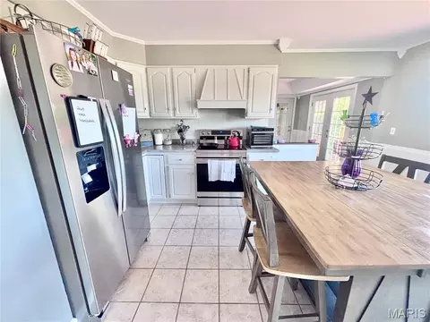 Kitchen - 10901 State Route Bb, Rolla, MO 65401 photo 4 of 4