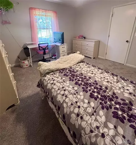 Bedroom - 10901 State Route Bb, Rolla, MO 65401 photo 4 of 6