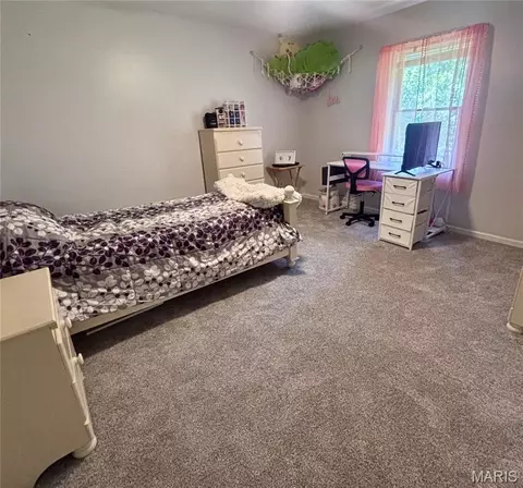 Bedroom - 10901 State Route Bb, Rolla, MO 65401 photo 3 of 6