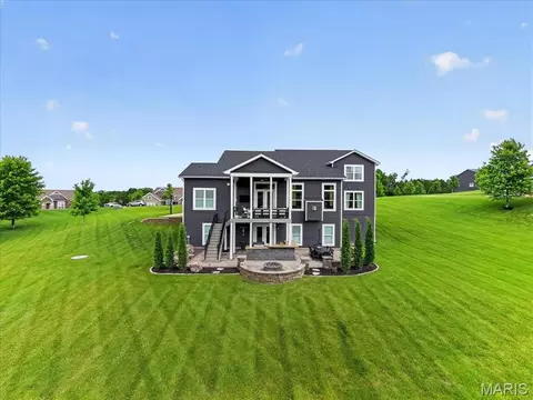 Exterior - 124 Stewards Ln, Eureka, MO 63025 photo 11 of 17