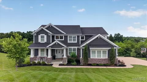 124 Stewards Ln, Eureka, MO 63025