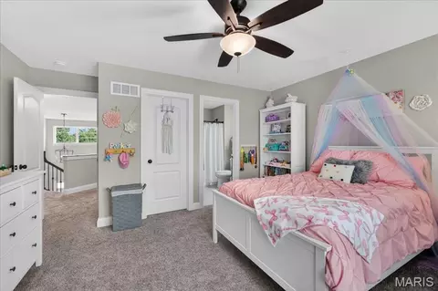 Bedroom - 124 Stewards Ln, Eureka, MO 63025 photo 5 of 10