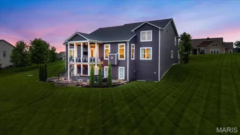 Exterior - 124 Stewards Ln, Eureka, MO 63025 photo 8 of 17
