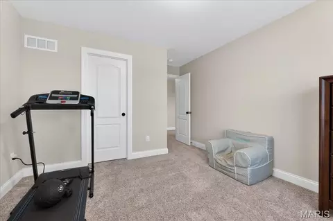 Bedroom - 124 Stewards Ln, Eureka, MO 63025 photo 10 of 10