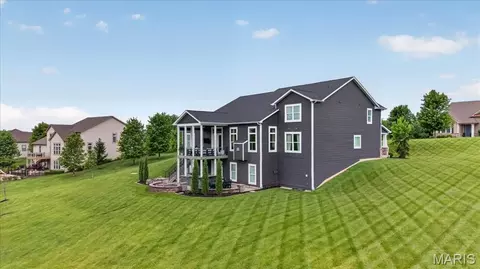 Exterior - 124 Stewards Ln, Eureka, MO 63025 photo 10 of 17
