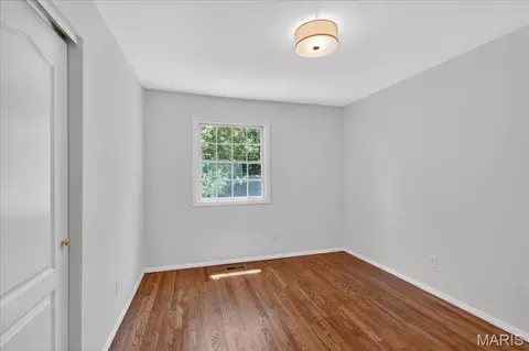 Bedroom - 331 Wildforest Dr, Ballwin, MO 63011 photo 3 of 4