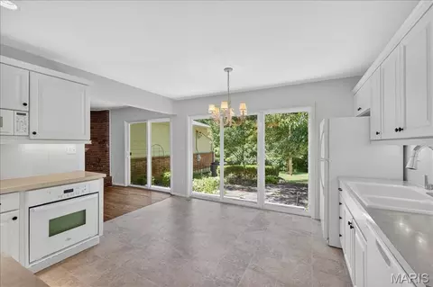 Kitchen - 331 Wildforest Dr, Ballwin, MO 63011 photo 3 of 3