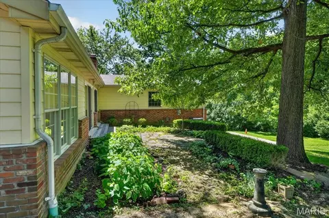Exterior - 331 Wildforest Dr, Ballwin, MO 63011 photo 5 of 7