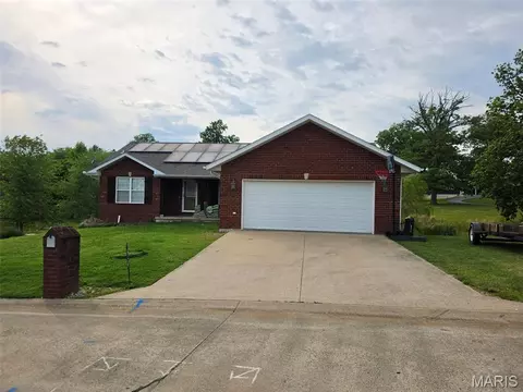 180 Glen Oak Dr, Jackson, MO 63755