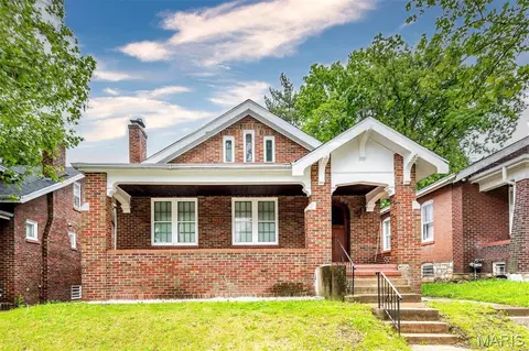 8644 Church Rd, Saint Louis, MO 63147