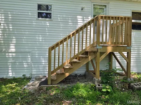Exterior - 2099 Thunderbluff Rd, Saint Clair, MO 63077 photo 14 of 16