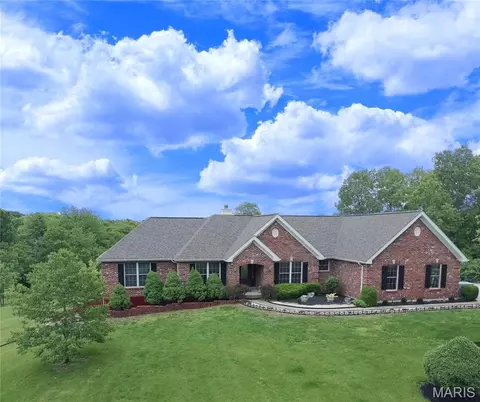 20 Meadow Valley Ln, Foley, MO 63347