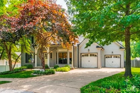 442 Woodlawn Grove Ln, Kirkwood, MO 63122