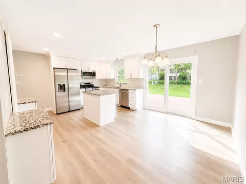Kitchen - 207 Bitterwood Dr, Ballwin, MO 63021 photo 1 of 6