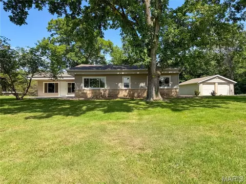 13819 State Route 21, De Soto, MO 63020