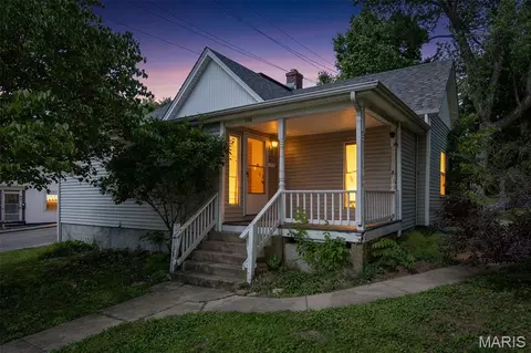 516 N Mill St, Festus, MO 63028