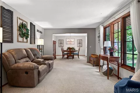 Other - 800 Matson Hill Rd, Defiance, MO 63341 photo 1 of 12