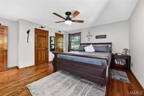 Bedroom - 800 Matson Hill Rd, Defiance, MO 63341 photo 3 of 9