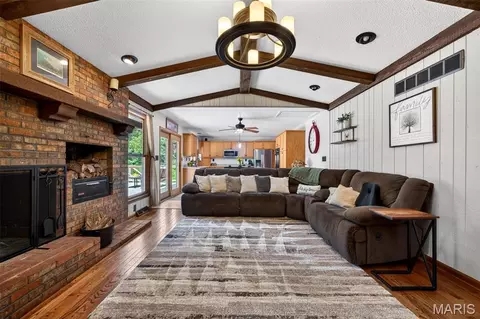 Other - 800 Matson Hill Rd, Defiance, MO 63341 photo 3 of 12