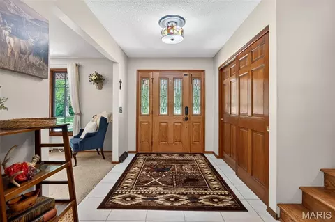 Entry Way - 800 Matson Hill Rd, Defiance, MO 63341 photo 1 of 2