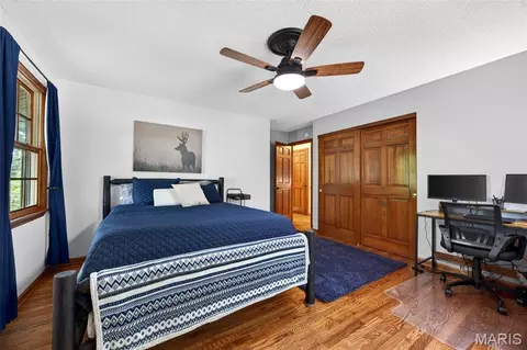 Bedroom - 800 Matson Hill Rd, Defiance, MO 63341 photo 4 of 9