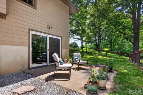 Exterior - 800 Matson Hill Rd, Defiance, MO 63341 photo 9 of 15