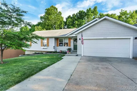 3642 N Meadow Mill Dr, Arnold, MO 63010