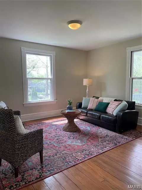 Living - 154 Adelle Ave, Ferguson, MO 63135 photo 2 of 2