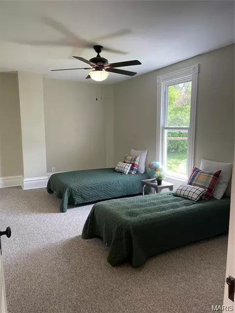 Bedroom - 154 Adelle Ave, Ferguson, MO 63135 photo 7 of 8