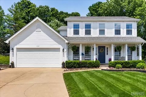 172 Rockwood Place Ct, Eureka, MO 63025